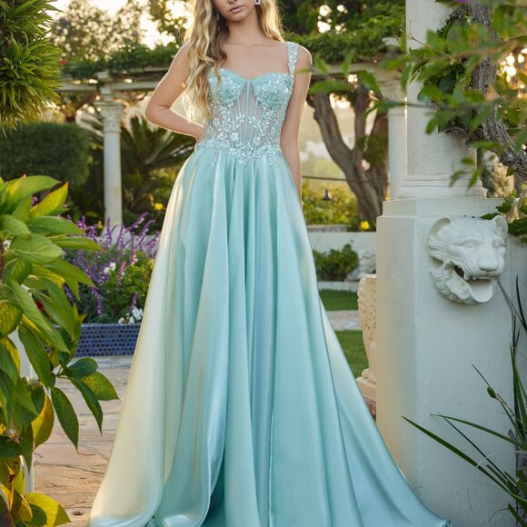 PROM DRESS. GREEN BLUE PINK FORMAL BALL GOWN